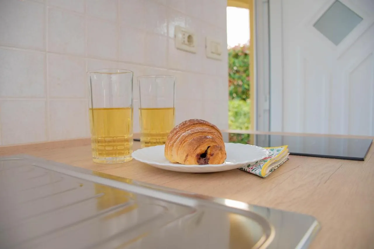 Holiday home Apartment Lucija, Stinjan Pula